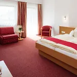 Forer Hotell