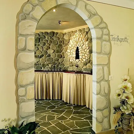Forer Hotel