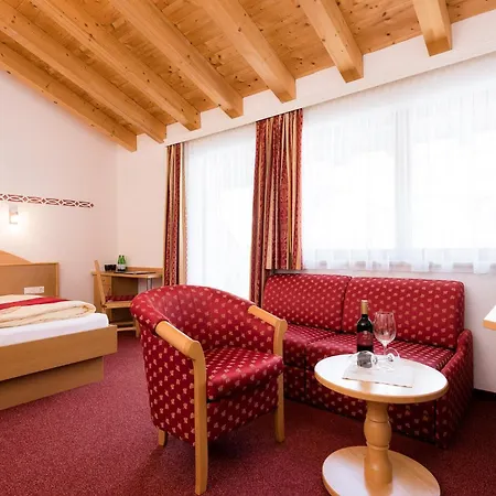 Forer Szálloda Ladis